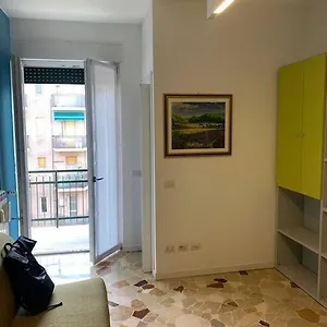  Appartamento Cozy 1-room In Giambellino Italia