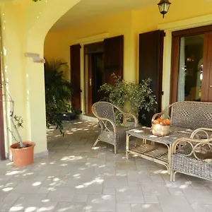  Appartamento In Zona Panoramica, Immersa Nel Della Macchia Mediterranea Italia