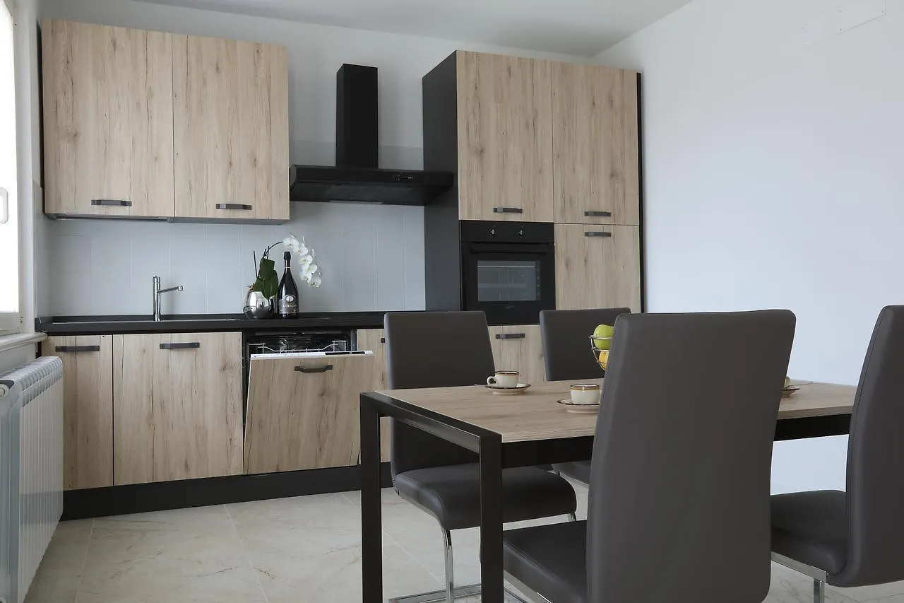 Appartamento Casa San Valentino Bussolengo 0*,